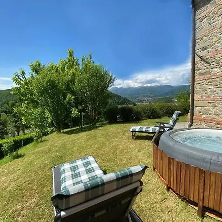 Holiday home Cozy House In + Large Garden *